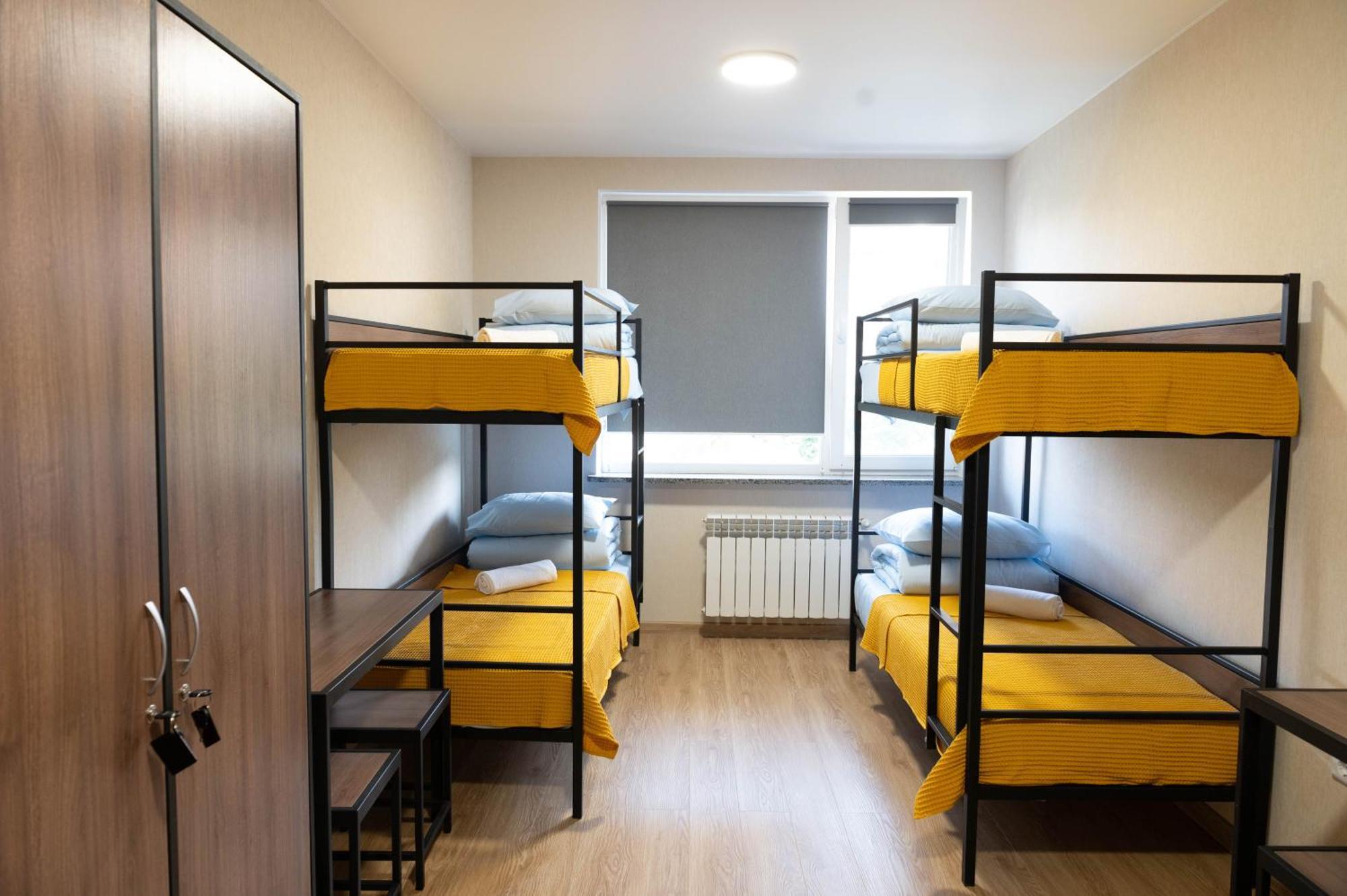 Hostel H Rivne Zewnętrze zdjęcie